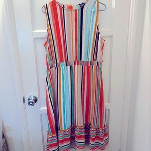 ✨3/$10✨ Colorful striped dress - fun and flattering